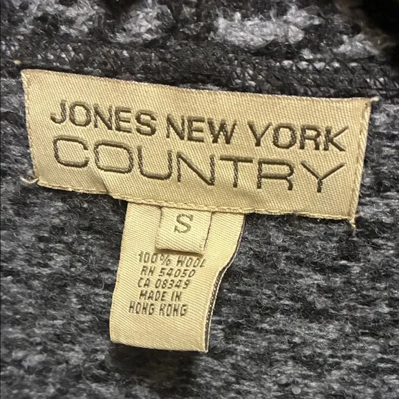 Vintage Jones New York Country Gray and Black Chevron Wool Sweater Coat - Picture 3 of 3
